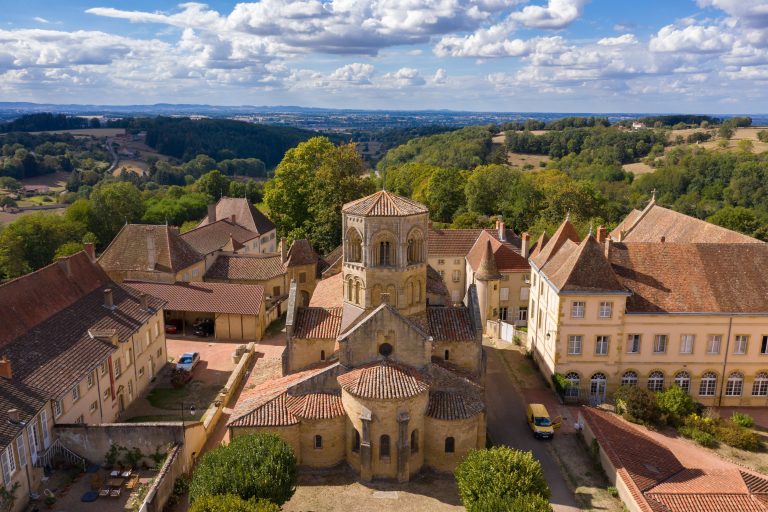 Semur en Brionnais ©DSL 71 Les Coflocs